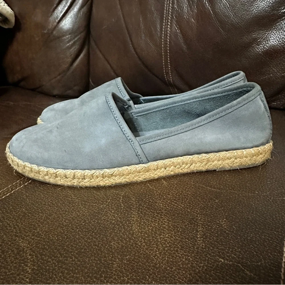 CHARLESTON SHOE CO. stylish womens